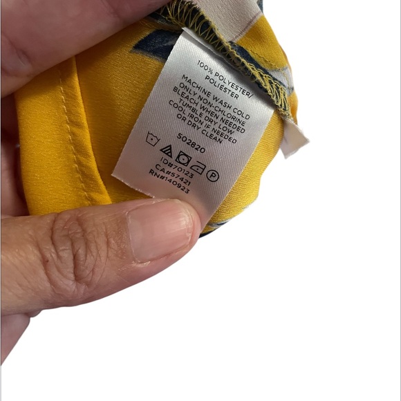 LOFT YELLOW MULTI COLOR FLORAL FLARE DRESS SIZE 8 - Picture 6 of 6